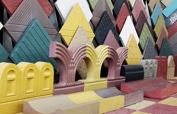 مواد تشکیل دهنده ی موزاییک های پلیمری