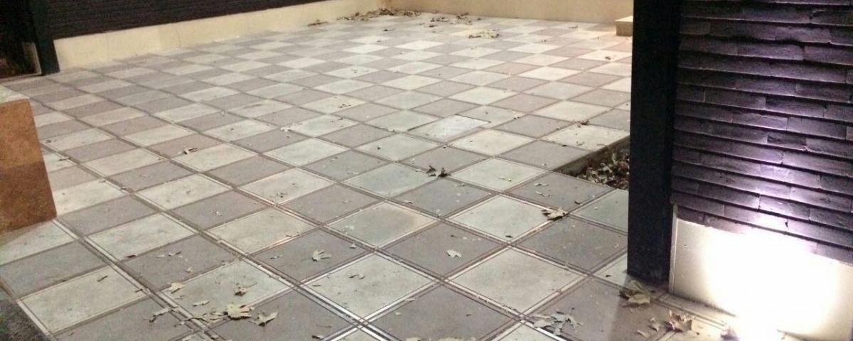 در ساخت سنگ سمنت پلاست از چه موادی استفاده می شود؟