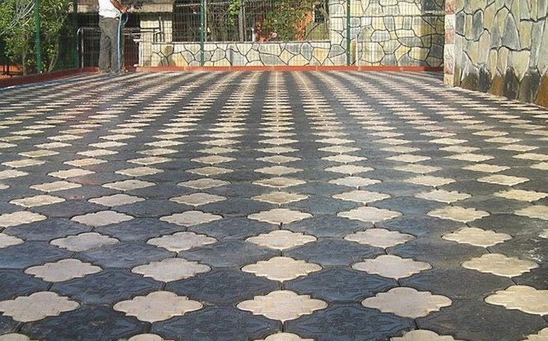 تولید موزاییک های پلیمری در چند مرحله انجام می شود؟